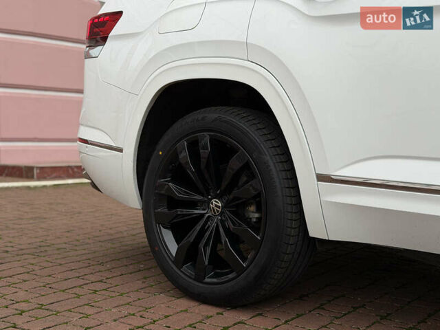 Білий Фольксваген Atlas, об'ємом двигуна 3.6 л та пробігом 61 тис. км за 33700 $, фото 5 на Automoto.ua