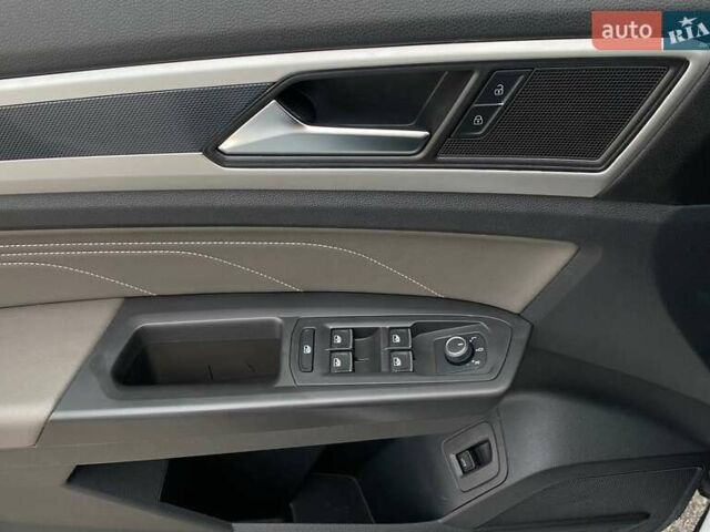 Белый Фольксваген Atlas, объемом двигателя 3.6 л и пробегом 105 тыс. км за 30999 $, фото 29 на Automoto.ua