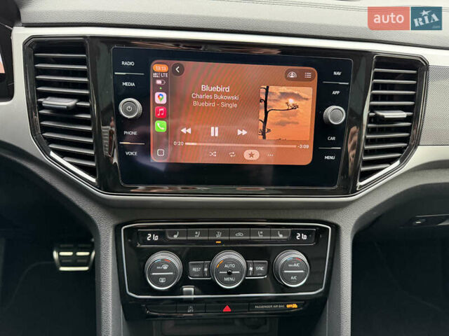 Білий Фольксваген Atlas, об'ємом двигуна 3.6 л та пробігом 61 тис. км за 33700 $, фото 16 на Automoto.ua