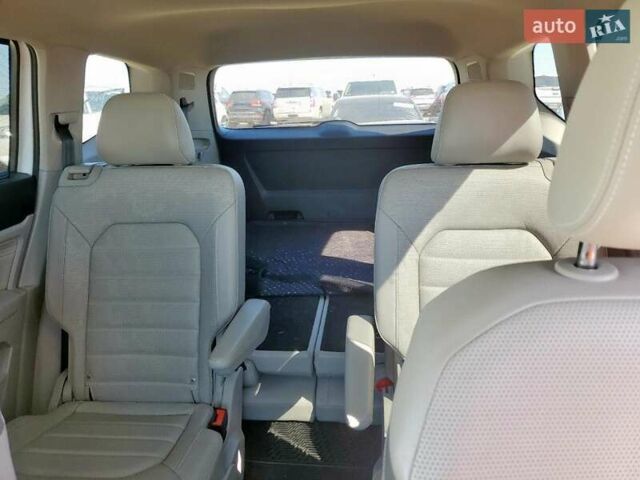 Белый Фольксваген Atlas, объемом двигателя 3.6 л и пробегом 38 тыс. км за 8000 $, фото 9 на Automoto.ua