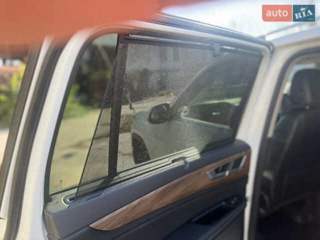 Фольксваген Atlas 2024 в Кропивницком (Кировограде) на Automoto.ua Белый Фольксваген Atlas, объемом двигателя 2 л и пробегом 40 тыс. км за 47500 $, фото 13 на Automoto.ua