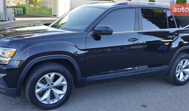 Чорний Фольксваген Atlas, об'ємом двигуна 3.6 л та пробігом 122 тис. км за 16500 $, фото 2 на Automoto.ua