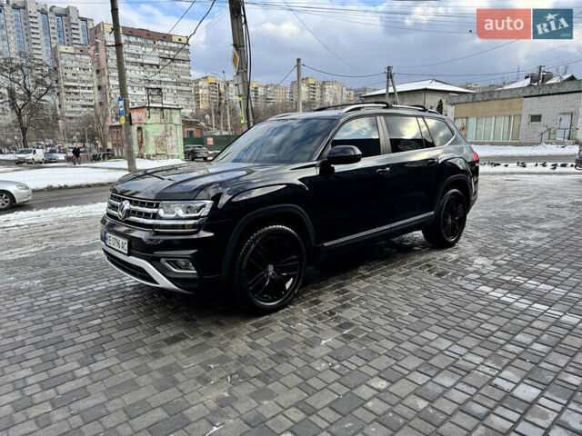 Черный Фольксваген Atlas, объемом двигателя 3.6 л и пробегом 141 тыс. км за 21999 $, фото 7 на Automoto.ua