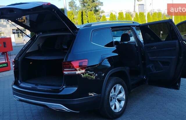 Чорний Фольксваген Atlas, об'ємом двигуна 3.6 л та пробігом 122 тис. км за 16500 $, фото 13 на Automoto.ua