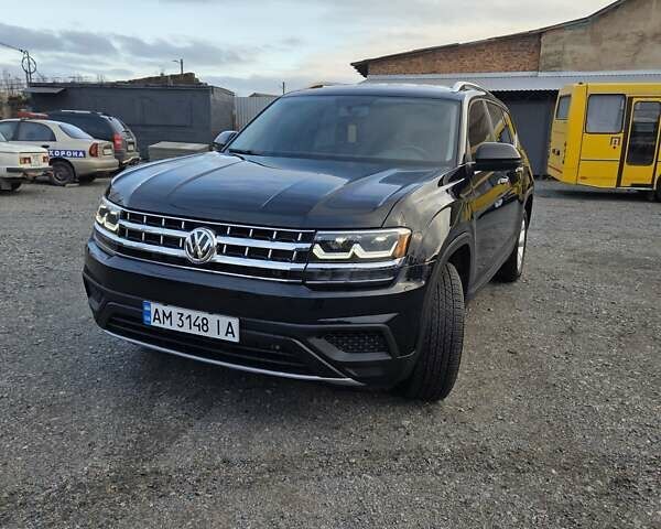 Черный Фольксваген Atlas, объемом двигателя 3.6 л и пробегом 180 тыс. км за 19600 $, фото 10 на Automoto.ua