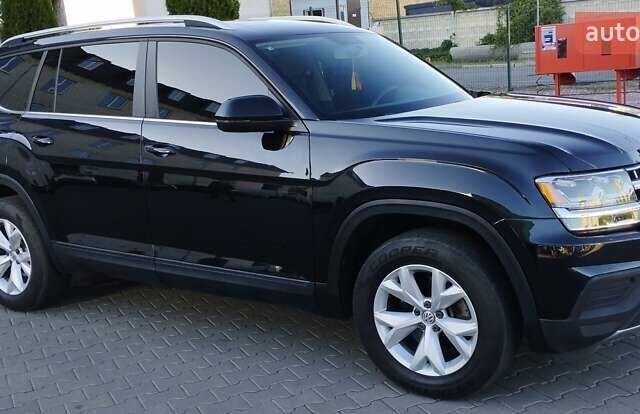 Чорний Фольксваген Atlas, об'ємом двигуна 3.6 л та пробігом 122 тис. км за 16500 $, фото 10 на Automoto.ua