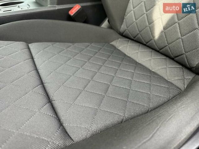 Чорний Фольксваген Atlas, об'ємом двигуна 2 л та пробігом 193 тис. км за 17950 $, фото 43 на Automoto.ua