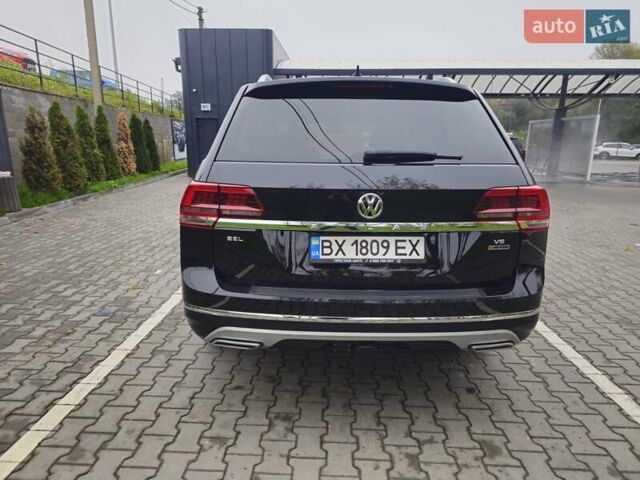Черный Фольксваген Atlas, объемом двигателя 3.6 л и пробегом 90 тыс. км за 25500 $, фото 4 на Automoto.ua