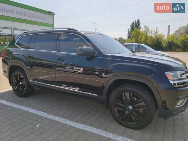 Фольксваген Atlas 2018 в Черновцах на Automoto.ua Черный Фольксваген Atlas, объемом двигателя 3.6 л и пробегом 160 тыс. км за 28500 $, фото 1 на Automoto.ua