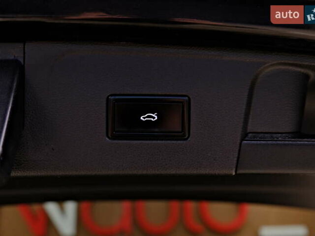 Черный Фольксваген Atlas, объемом двигателя 3.6 л и пробегом 96 тыс. км за 19900 $, фото 53 на Automoto.ua