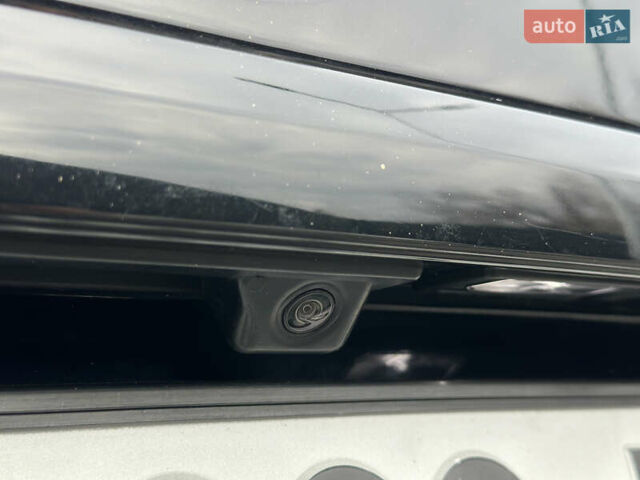 Черный Фольксваген Atlas, объемом двигателя 3.6 л и пробегом 179 тыс. км за 22000 $, фото 37 на Automoto.ua