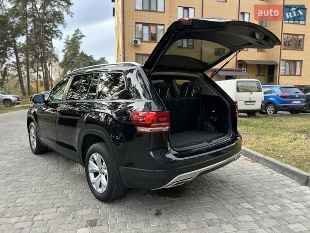Чорний Фольксваген Atlas, об'ємом двигуна 2 л та пробігом 193 тис. км за 17950 $, фото 35 на Automoto.ua