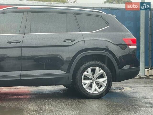 Черный Фольксваген Atlas, объемом двигателя 2 л и пробегом 161 тыс. км за 20800 $, фото 24 на Automoto.ua