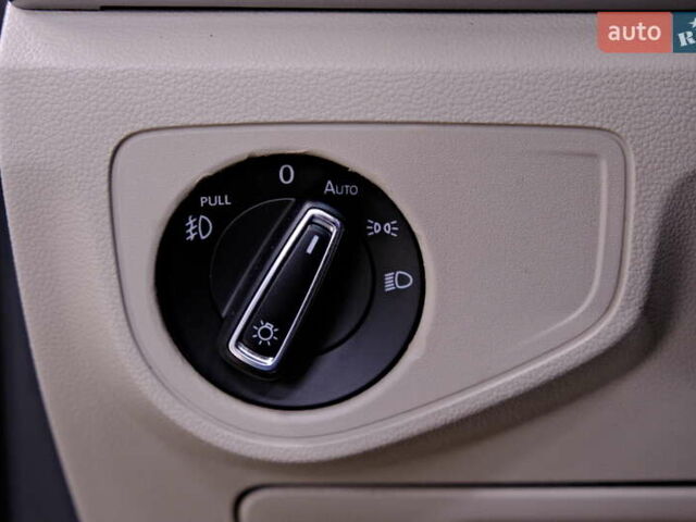 Черный Фольксваген Atlas, объемом двигателя 3.6 л и пробегом 96 тыс. км за 19900 $, фото 23 на Automoto.ua