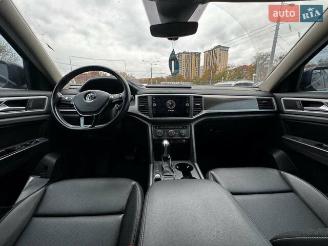 Фольксваген Atlas 2018 в Харькове на Automoto.ua Черный Фольксваген Atlas, объемом двигателя 3.6 л и пробегом 84 тыс. км за 20440 $, фото 27 на Automoto.ua