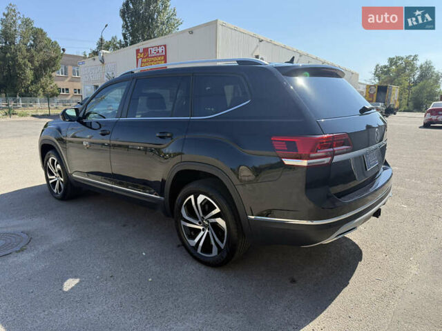 Чорний Фольксваген Atlas, об'ємом двигуна 3.6 л та пробігом 133 тис. км за 24900 $, фото 7 на Automoto.ua