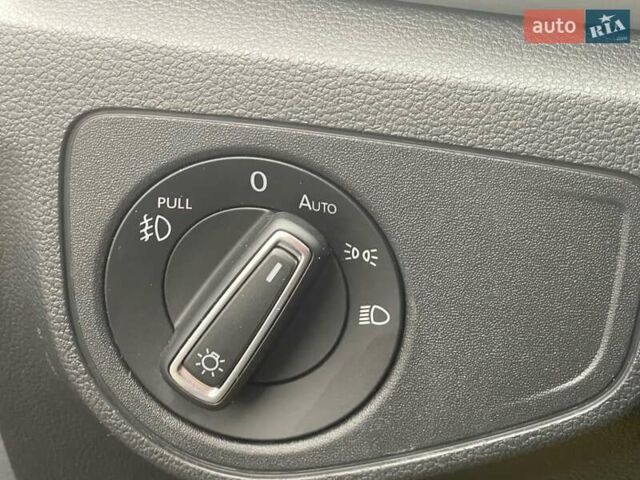 Черный Фольксваген Atlas, объемом двигателя 2 л и пробегом 161 тыс. км за 20800 $, фото 29 на Automoto.ua