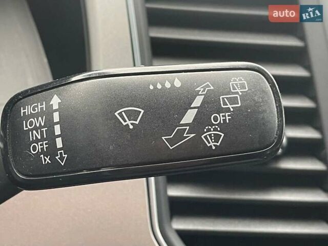 Черный Фольксваген Atlas, объемом двигателя 2 л и пробегом 161 тыс. км за 20800 $, фото 38 на Automoto.ua