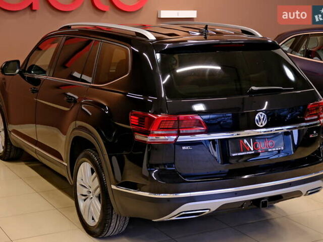 Черный Фольксваген Atlas, объемом двигателя 3.6 л и пробегом 96 тыс. км за 19900 $, фото 14 на Automoto.ua