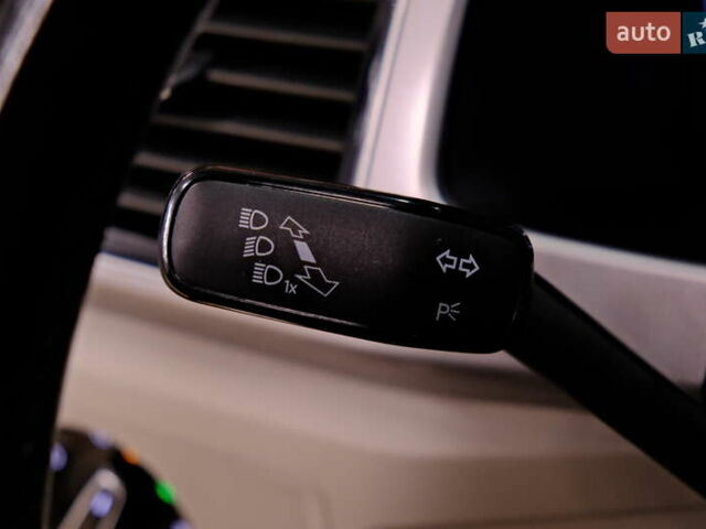 Черный Фольксваген Atlas, объемом двигателя 3.6 л и пробегом 96 тыс. км за 19900 $, фото 22 на Automoto.ua