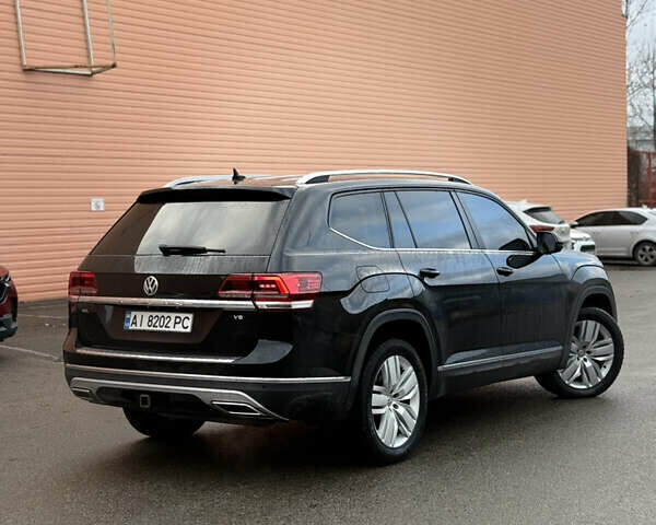 Черный Фольксваген Atlas, объемом двигателя 3.6 л и пробегом 80 тыс. км за 19900 $, фото 6 на Automoto.ua