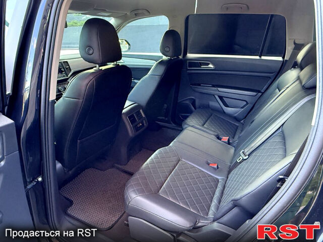 Черный Фольксваген Atlas, объемом двигателя 3.6 л и пробегом 68 тыс. км за 20800 $, фото 11 на Automoto.ua