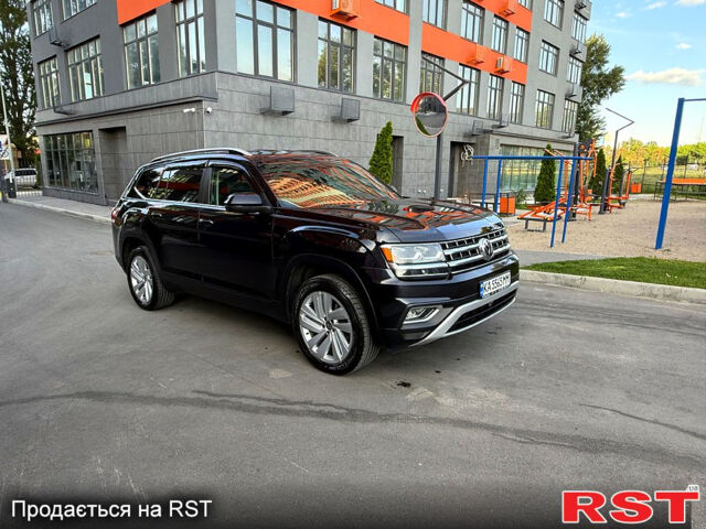 Черный Фольксваген Atlas, объемом двигателя 3.6 л и пробегом 68 тыс. км за 20800 $, фото 5 на Automoto.ua