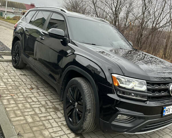 Чорний Фольксваген Atlas, об'ємом двигуна 3.6 л та пробігом 116 тис. км за 23900 $, фото 1 на Automoto.ua