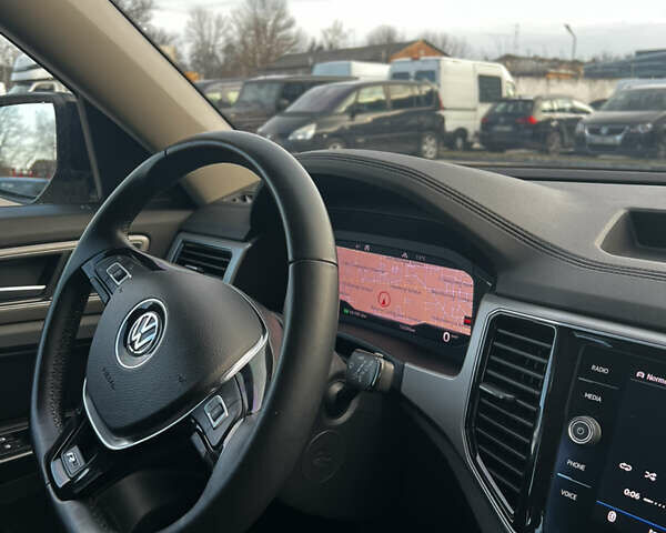 Черный Фольксваген Atlas, объемом двигателя 3.6 л и пробегом 122 тыс. км за 25000 $, фото 37 на Automoto.ua