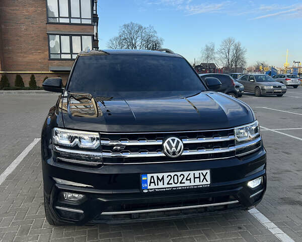 Черный Фольксваген Atlas, объемом двигателя 3.6 л и пробегом 122 тыс. км за 25000 $, фото 11 на Automoto.ua