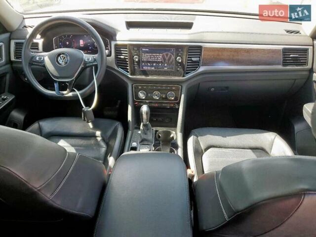 Черный Фольксваген Atlas, объемом двигателя 3.6 л и пробегом 130 тыс. км за 5000 $, фото 7 на Automoto.ua