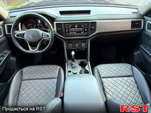 Черный Фольксваген Atlas, объемом двигателя 3.6 л и пробегом 68 тыс. км за 20800 $, фото 10 на Automoto.ua