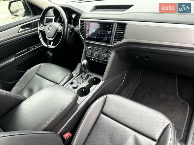 Чорний Фольксваген Atlas, об'ємом двигуна 3.6 л та пробігом 176 тис. км за 17999 $, фото 24 на Automoto.ua