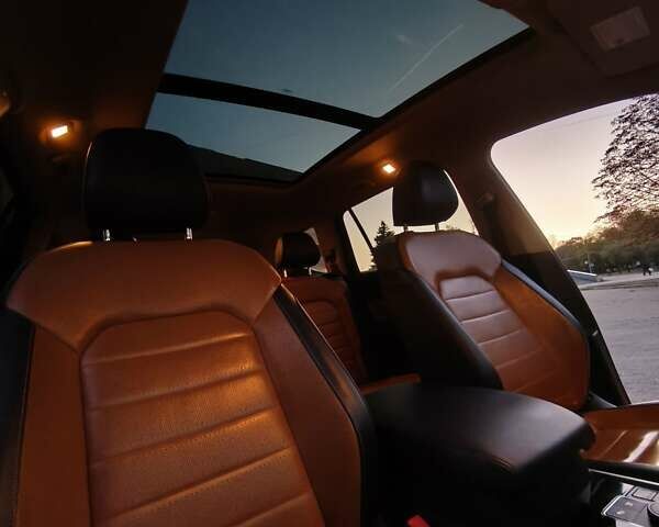 Фольксваген Atlas 2019 в Лозовой на Automoto.ua Черный Фольксваген Atlas, объемом двигателя 3.6 л и пробегом 113 тыс. км за 24000 $, фото 30 на Automoto.ua