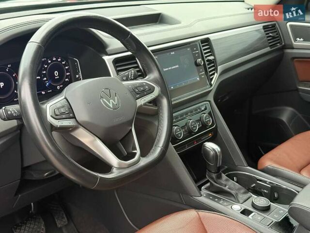 Чорний Фольксваген Atlas, об'ємом двигуна 3.6 л та пробігом 60 тис. км за 32500 $, фото 11 на Automoto.ua