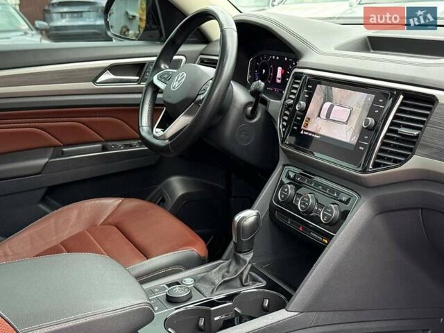 Чорний Фольксваген Atlas, об'ємом двигуна 3.6 л та пробігом 60 тис. км за 32500 $, фото 25 на Automoto.ua