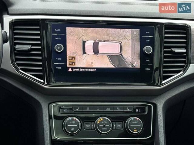 Чорний Фольксваген Atlas, об'ємом двигуна 3.6 л та пробігом 60 тис. км за 32500 $, фото 38 на Automoto.ua