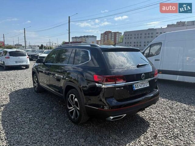 Черный Фольксваген Atlas, объемом двигателя 3.6 л и пробегом 62 тыс. км за 34999 $, фото 3 на Automoto.ua