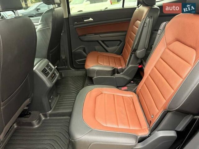 Чорний Фольксваген Atlas, об'ємом двигуна 3.6 л та пробігом 60 тис. км за 32500 $, фото 16 на Automoto.ua