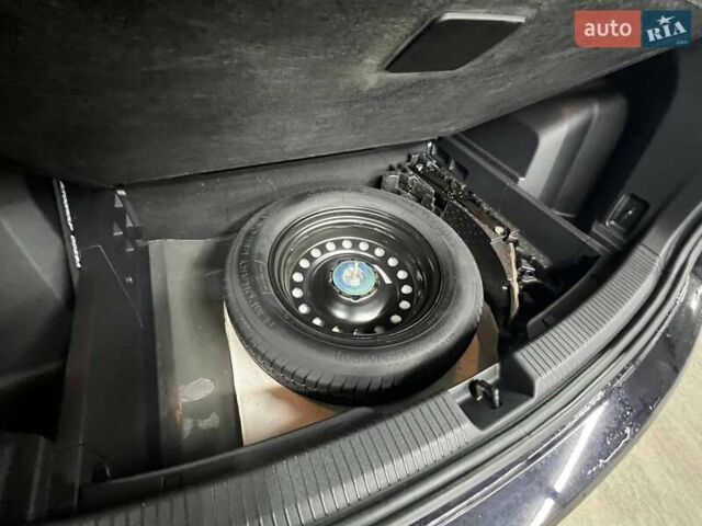 Чорний Фольксваген Atlas, об'ємом двигуна 3.6 л та пробігом 88 тис. км за 26500 $, фото 7 на Automoto.ua