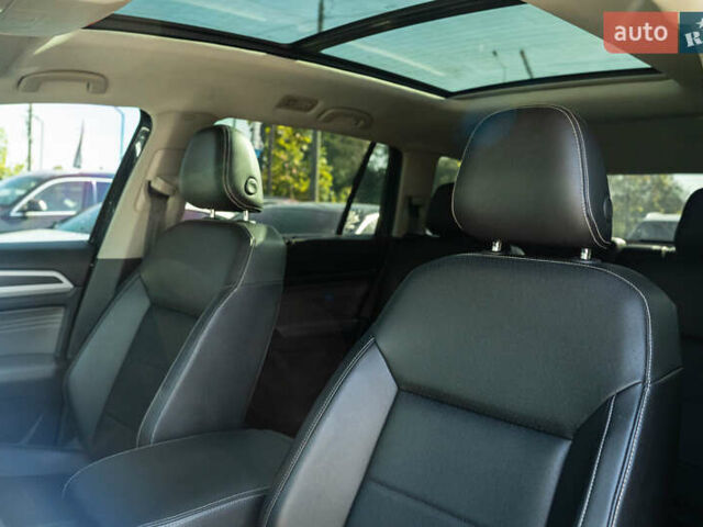 Черный Фольксваген Atlas, объемом двигателя 3.6 л и пробегом 111 тыс. км за 29800 $, фото 40 на Automoto.ua