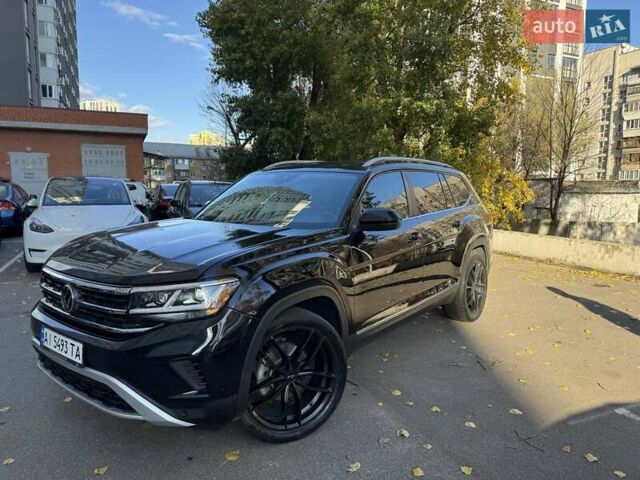 Черный Фольксваген Atlas, объемом двигателя 3.6 л и пробегом 69 тыс. км за 32000 $, фото 8 на Automoto.ua