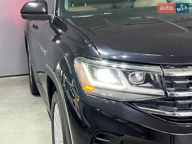 Чорний Фольксваген Atlas, об'ємом двигуна 3.6 л та пробігом 88 тис. км за 26500 $, фото 1 на Automoto.ua