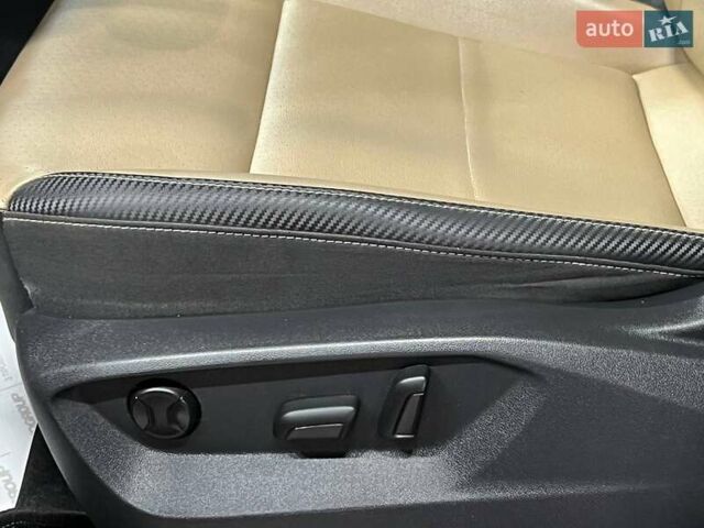 Чорний Фольксваген Atlas, об'ємом двигуна 3.6 л та пробігом 88 тис. км за 26500 $, фото 19 на Automoto.ua