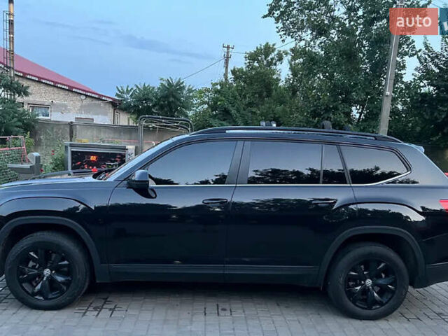 Черный Фольксваген Atlas, объемом двигателя 1.98 л и пробегом 110 тыс. км за 22000 $, фото 4 на Automoto.ua