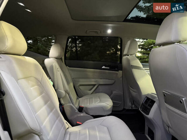 Чорний Фольксваген Atlas, об'ємом двигуна 3.6 л та пробігом 82 тис. км за 29000 $, фото 11 на Automoto.ua