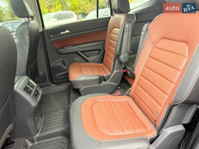 Чорний Фольксваген Atlas, об'ємом двигуна 3.6 л та пробігом 60 тис. км за 32500 $, фото 17 на Automoto.ua