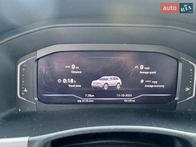 Черный Фольксваген Atlas, объемом двигателя 3.6 л и пробегом 94 тыс. км за 18600 $, фото 16 на Automoto.ua