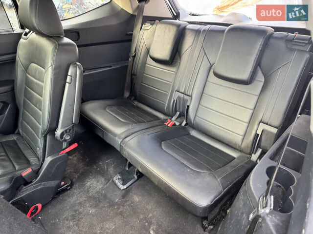 Черный Фольксваген Atlas, объемом двигателя 3.6 л и пробегом 94 тыс. км за 18600 $, фото 25 на Automoto.ua