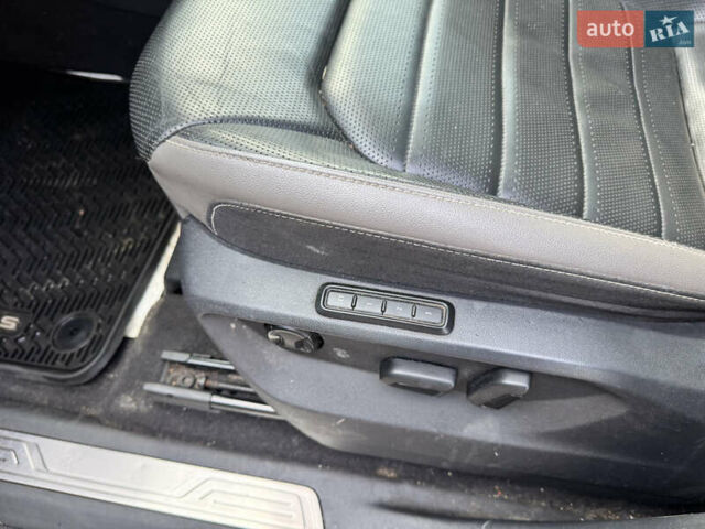 Черный Фольксваген Atlas, объемом двигателя 3.6 л и пробегом 94 тыс. км за 18600 $, фото 15 на Automoto.ua